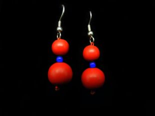 朱砂耳環